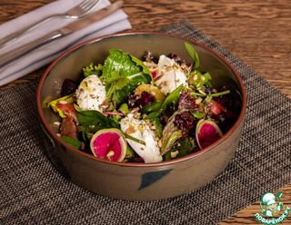 Свекольный салат с творожным сыром (250 гр.)