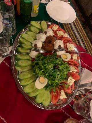 01.Чорбаджийска салата (1500г)