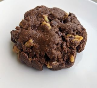 Cookie Dark Walnut
