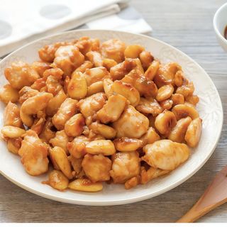 64. Pollo alle mandorle