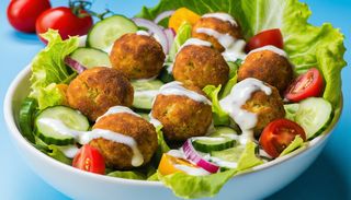 Sałatka falafel
