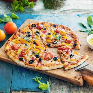 пицца "зония с овощами" (18 см.) / Mac Zonia (Veggie)