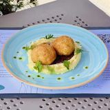 Котлети по-Київськи з кранчем із бекону та карамелізованою цибулею (370 г)