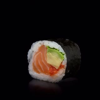 020. Futomaki De Salmon (6 Pzs.)