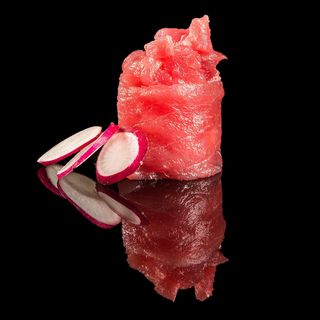 116. Gunkan involto di tonno