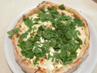 Stracchino e rucola baby