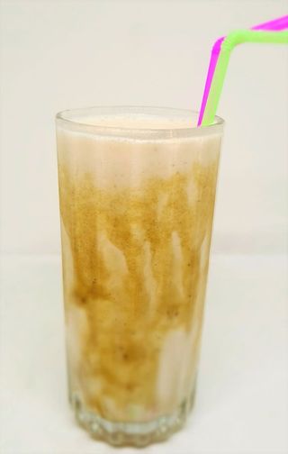 Jus de banane au lait et miel