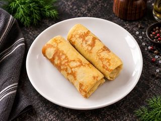 Млинці з яблуком та корицею