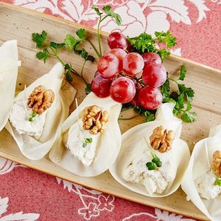 ნადუღი სულგუნის ფირფიტებში