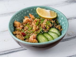 Смажений рис з креветками в тайському стилі (300/30/15g)