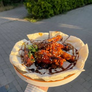 Крила в Соєво-медовому соусі (300г)