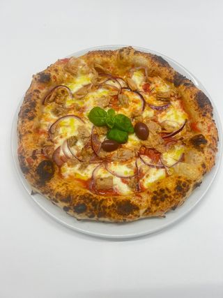 Pizza Tonno & Cipolla