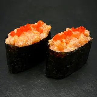 Gunkany tatar z łososia spicy 
