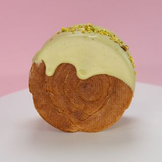 Pistachio New York Roll