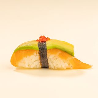 Nigiri saumon avocat