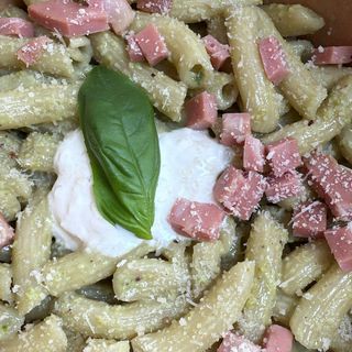 Pistacho y mortadella