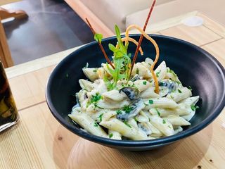 Penné poulet champignons