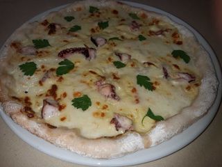 Pizza classica pupa - purpu e patate