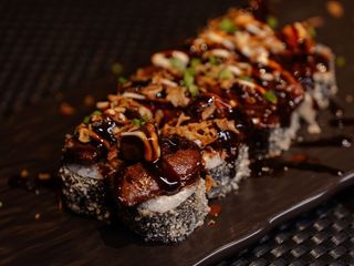 Стріт рол з телятиною (325g)