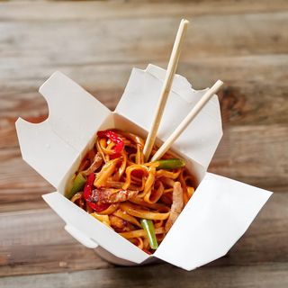 Tallarines Fritos Con Carne (Ternera, Pollo O Cerdo)