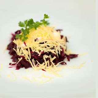 Свекла под сыром (200 гр.)