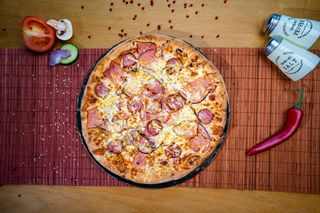 Pizza Taraneasca Ø 26cm