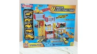 Строительный паркинг с лифтом и 5-ю машинками в комплекте