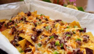 Nachos Con Chili Con Carne
