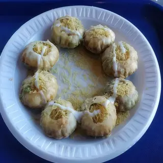 Bombay chaat