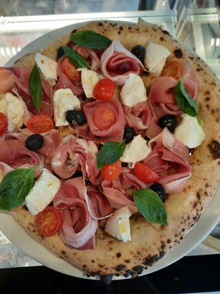 Pizza Mia (33 Cm.)