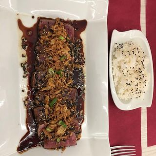 Salmón al Teriyaki con Arroz Japonés (4 unidades)