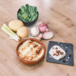 Canelones Gratinados De Espinacas Con Ricotta,Pasas Y Piñones (6 Uds.)