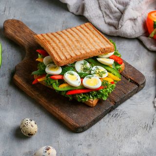 Տոստ լորի ձվով