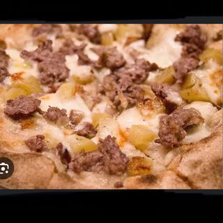 Patate e salsiccia 33 cm