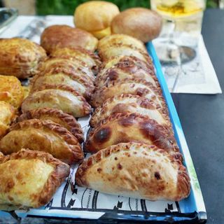 Empanada De Pollo Picante