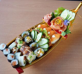 Sushi Sashimi Frio 22 Peças