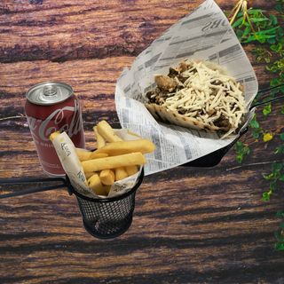 Menú Arepa rellena con todo +patatas+refresco 