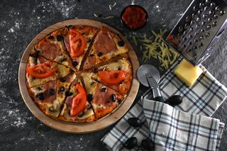 Пица Капричоза