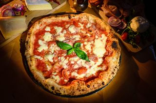 Pizza Caprese 32-33cm