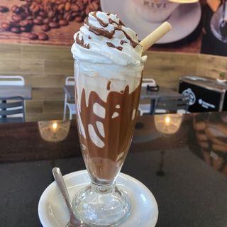 Batido Helado  De Nutella (16 Oz.)