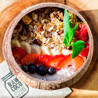 Açai smoothie bowl