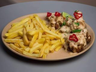 Alitas en salsa acevichada