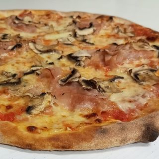 Prosciutto cotto e funghi