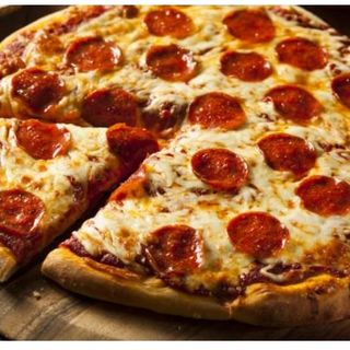 Pizza pepperoni