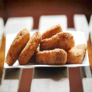 Menú Nuggets (6 uds.)