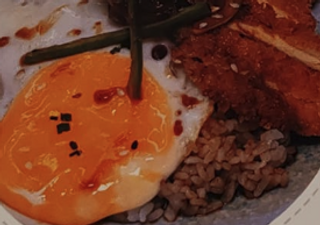 43. Katsudon De Cerdo