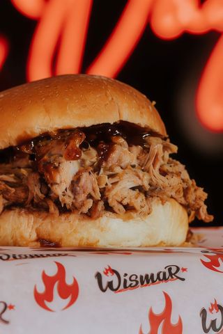 Smoked Pulled Pork Burger