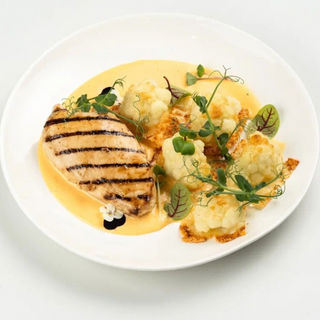 Куриная грудка с цветной капустой