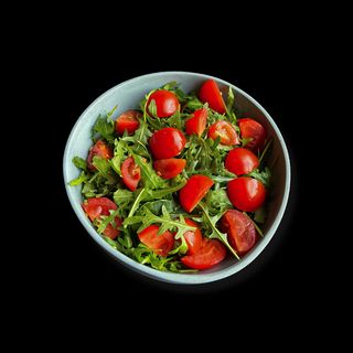Salată Rucola și Roșii Cherry