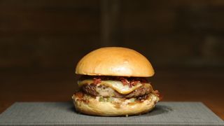 Burger La Caja Negra